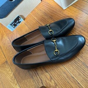 Classic black Gucci loafers. Eu 38